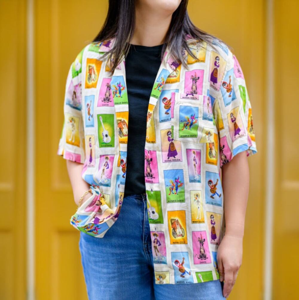 Disney Pixar Coco Loteria Card Print Short Sleeve Button Down Shirt Adult Size S